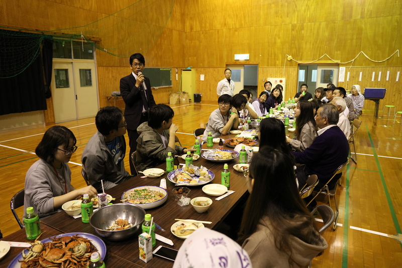 交流会　山里の家にて