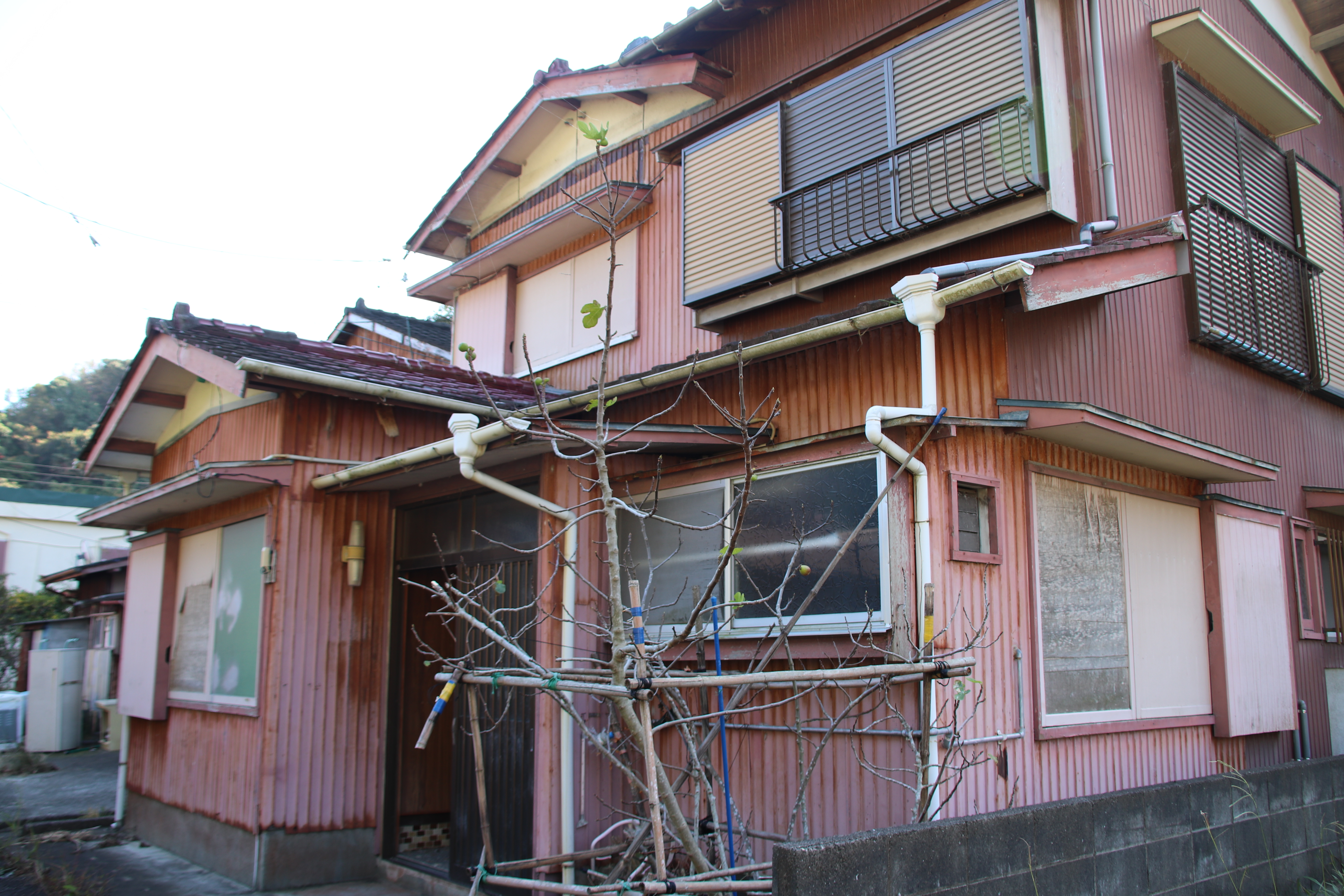 detached 片島