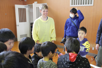 イリスさん咸陽小学校写真01